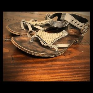 Pewter strappy sandals (7) - BRONX by So Today